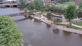 Weather camera view of City of Elgin.