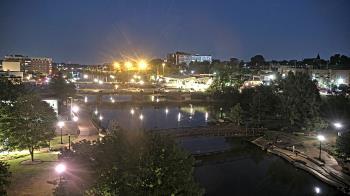 Weather camera view of City of Elgin.