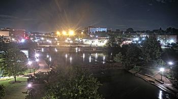 Weather camera view of City of Elgin.
