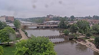 Weather camera view of City of Elgin.