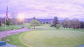 Weather camera view of Elks Country Club.