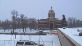 Weather camera view of Ellendale HS.