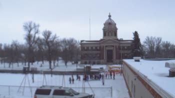 Weather camera view of Ellendale HS.