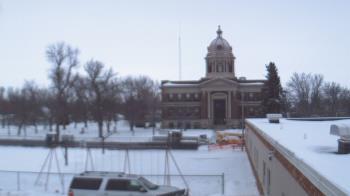 Weather camera view of Ellendale HS.