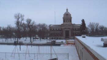 Weather camera view of Ellendale HS.
