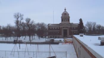 Weather camera view of Ellendale HS.