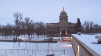 Weather camera view of Ellendale HS.