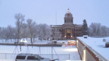 Weather camera view of Ellendale HS.