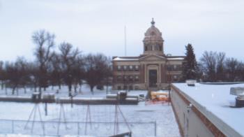 Weather camera view of Ellendale HS.