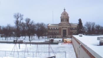 Weather camera view of Ellendale HS.