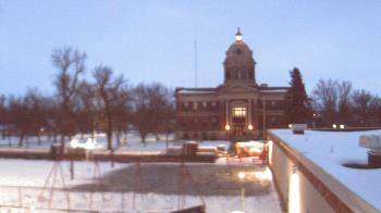 Weather camera view of Ellendale HS.