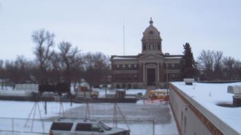 Weather camera view of Ellendale HS.