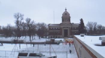 Weather camera view of Ellendale HS.
