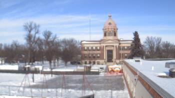 Weather camera view of Ellendale HS.