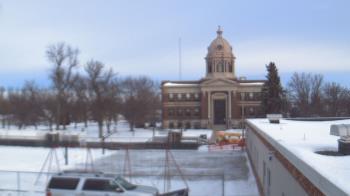 Weather camera view of Ellendale HS.