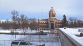 Weather camera view of Ellendale HS.