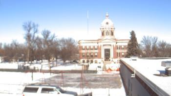 Weather camera view of Ellendale HS.