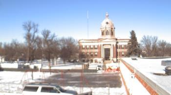 Weather camera view of Ellendale HS.