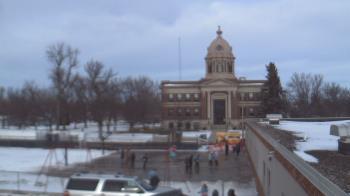 Weather camera view of Ellendale HS.