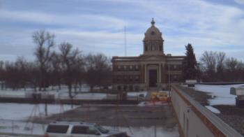 Weather camera view of Ellendale HS.