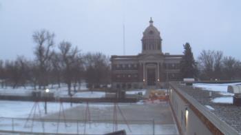 Weather camera view of Ellendale HS.