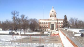 Weather camera view of Ellendale HS.