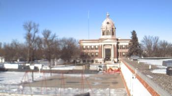 Weather camera view of Ellendale HS.