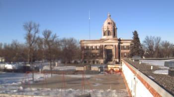 Weather camera view of Ellendale HS.