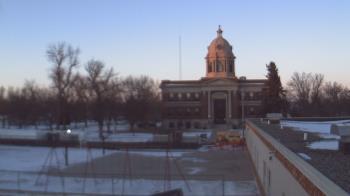 Weather camera view of Ellendale HS.