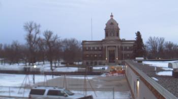 Weather camera view of Ellendale HS.