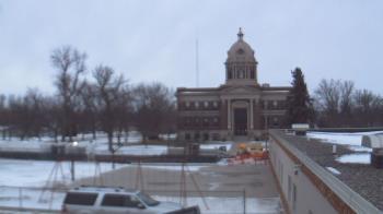Weather camera view of Ellendale HS.