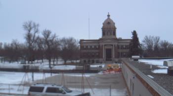 Weather camera view of Ellendale HS.