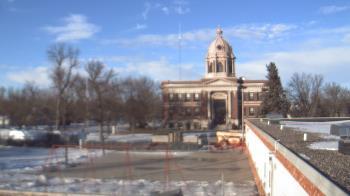 Weather camera view of Ellendale HS.