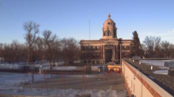 Weather camera view of Ellendale HS.