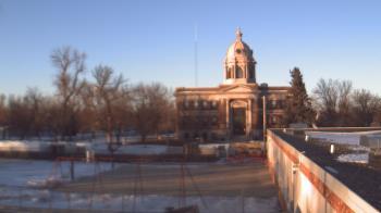 Weather camera view of Ellendale HS.