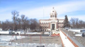 Weather camera view of Ellendale HS.