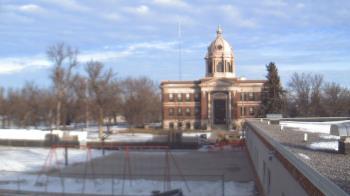 Weather camera view of Ellendale HS.