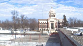 Weather camera view of Ellendale HS.