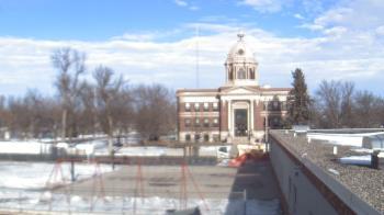 Weather camera view of Ellendale HS.