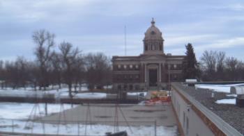 Weather camera view of Ellendale HS.