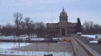Weather camera view of Ellendale HS.