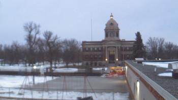 Weather camera view of Ellendale HS.