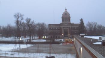 Weather camera view of Ellendale HS.