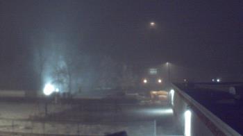 Weather camera view of Ellendale HS.