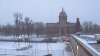 Weather camera view of Ellendale HS.