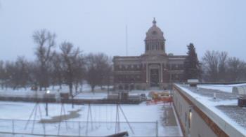 Weather camera view of Ellendale HS.