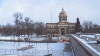 Weather camera view of Ellendale HS.
