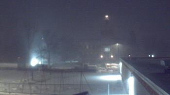 Weather camera view of Ellendale HS.