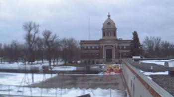 Weather camera view of Ellendale HS.