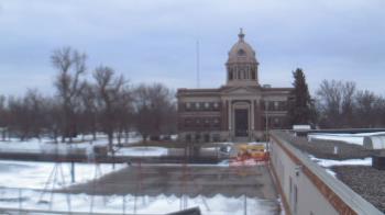 Weather camera view of Ellendale HS.